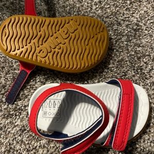 Size C4 Native Charley sandals. Never worn.
